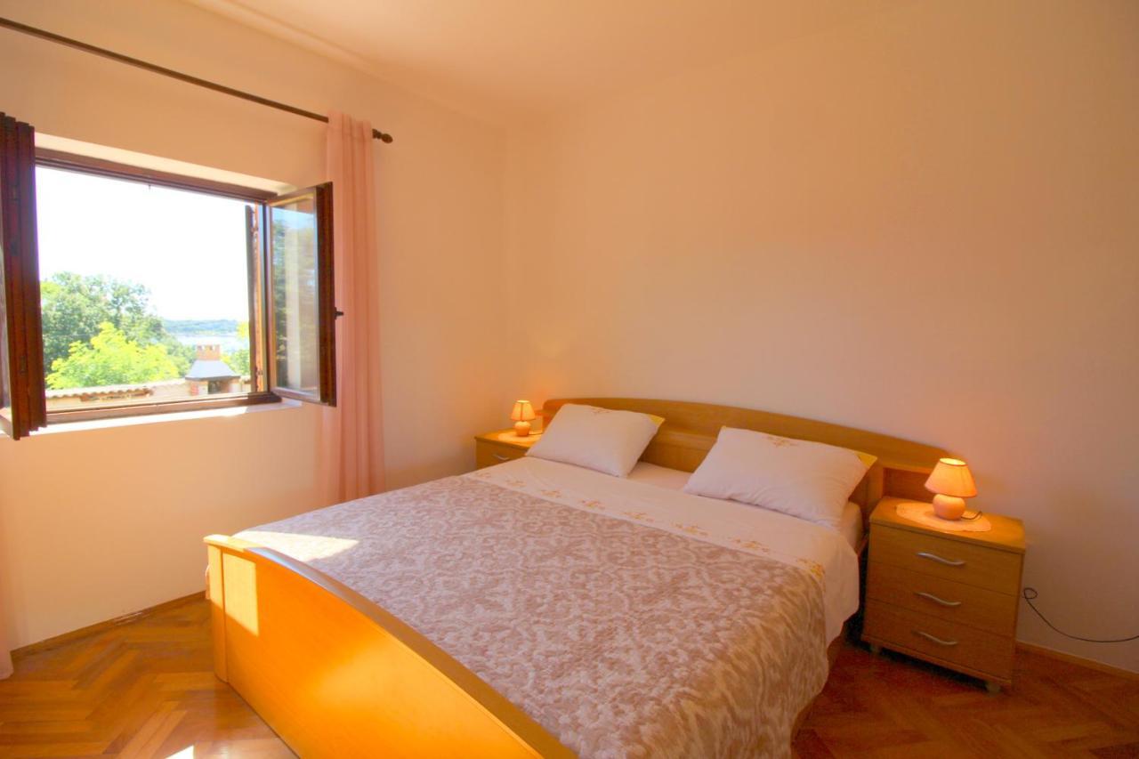 Apartment Liliana Near Beach Poreč Exterior foto